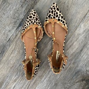 Halogen leopard flats
